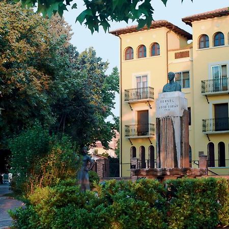 Fuente Torán Apartamentos Teruel Esterno foto