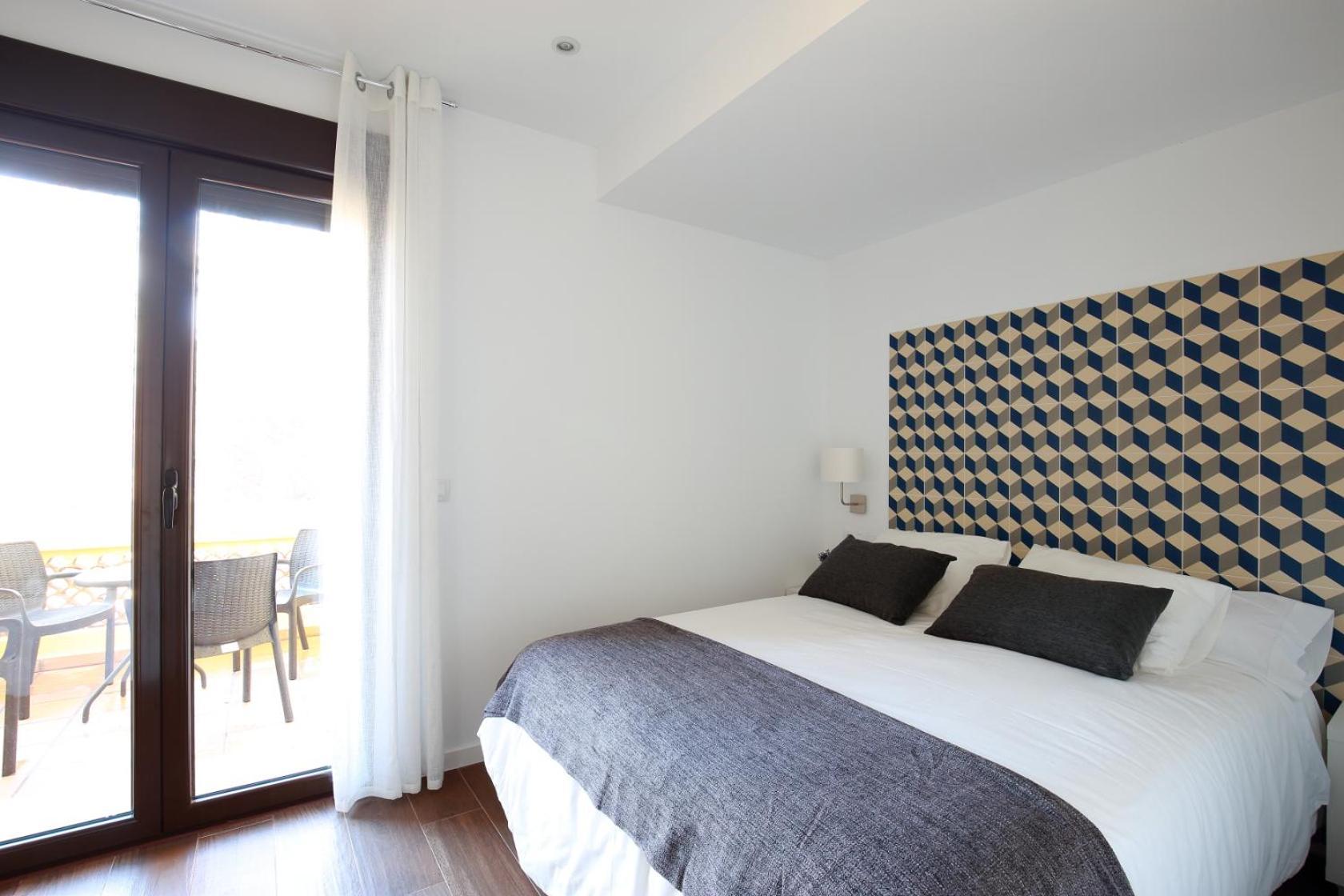 Fuente Torán Apartamentos Teruel Esterno foto