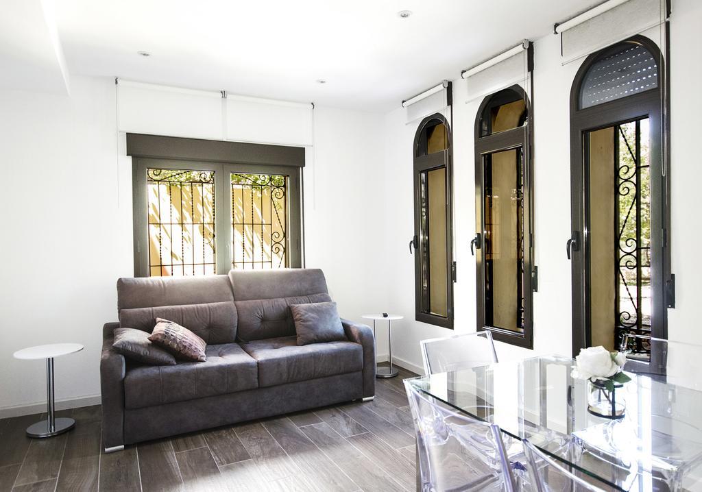 Fuente Torán Apartamentos Teruel Esterno foto