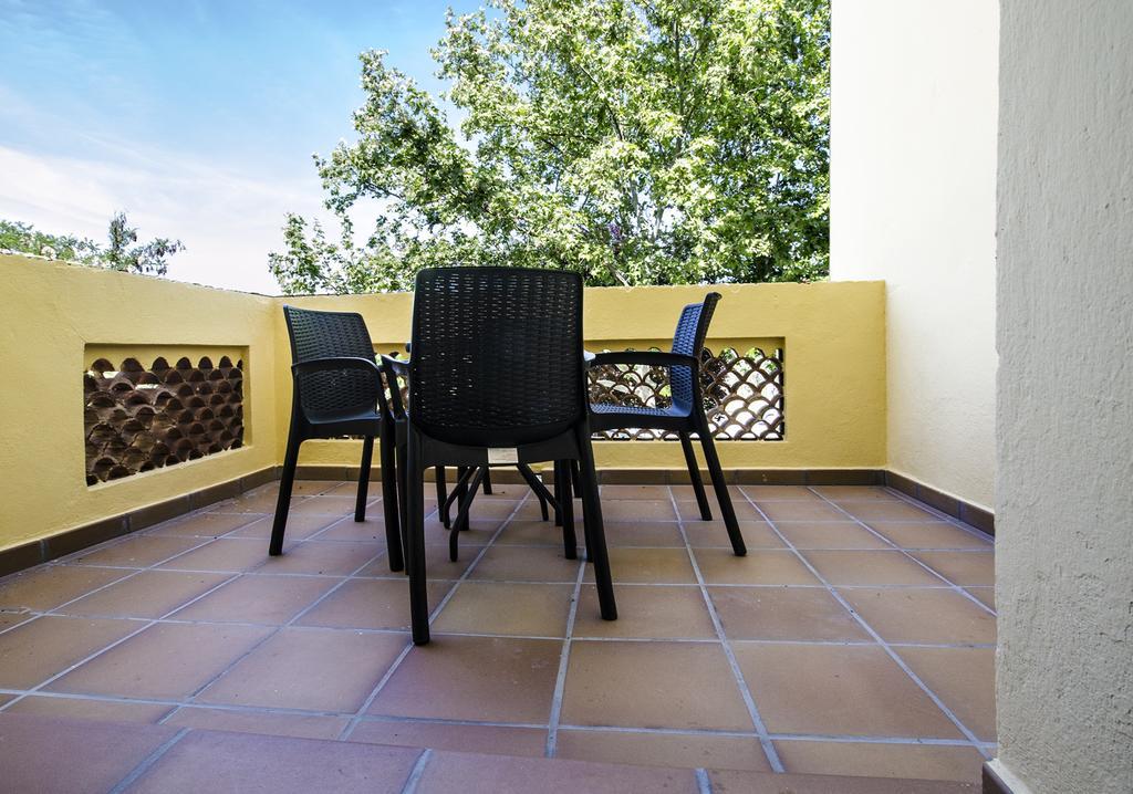 Fuente Torán Apartamentos Teruel Esterno foto