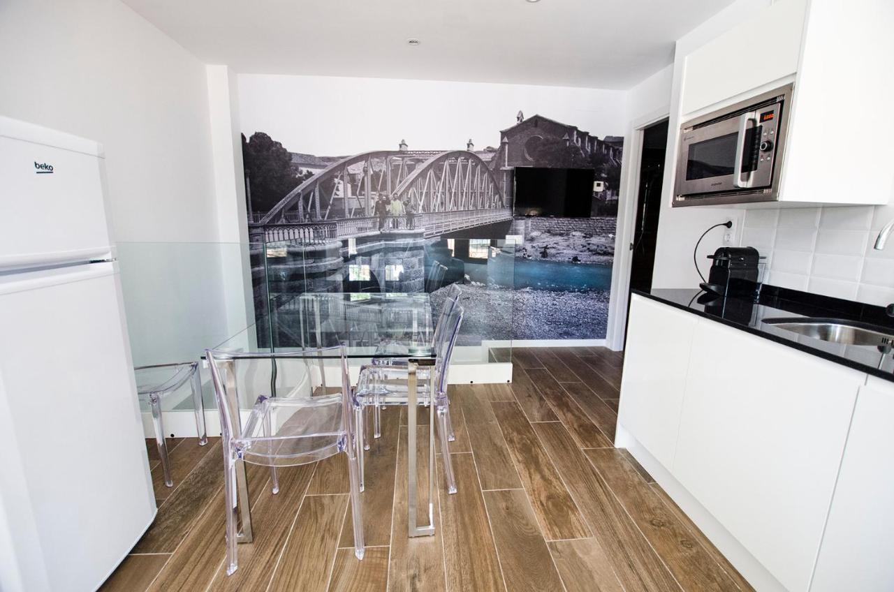 Fuente Torán Apartamentos Teruel Esterno foto