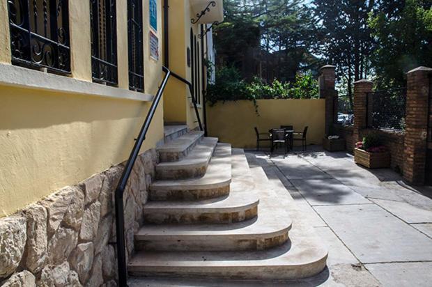 Fuente Torán Apartamentos Teruel Esterno foto